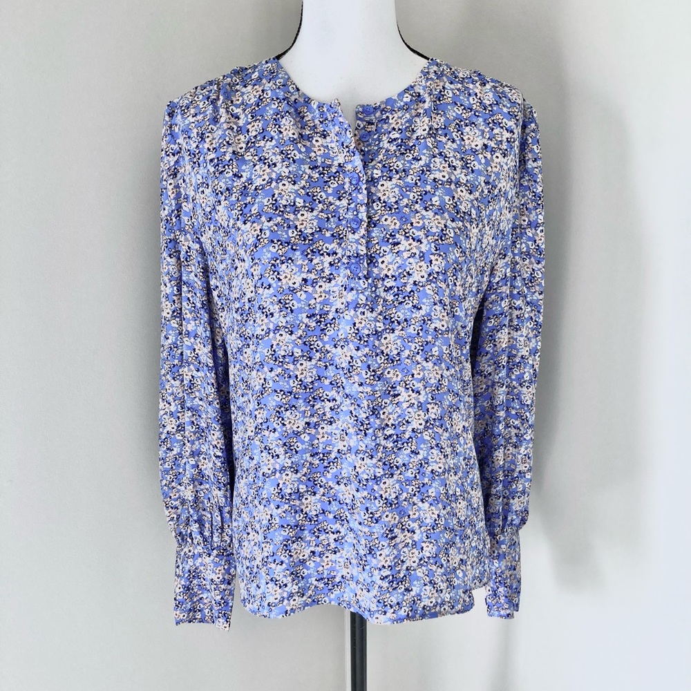 NWT Ann Taylor Blue Floral Long Sleeve Blouse Size L - Picture 10 of 10